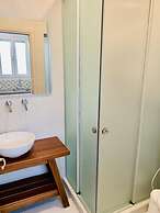 SUN Studio 5 - Close TO 180 Sunset BAR