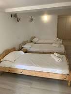 SUN Studio 3 - Close TO 180 Sunset BAR