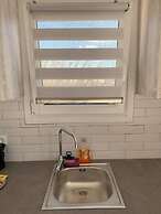 SUN Studio 3 - Close TO 180 Sunset BAR