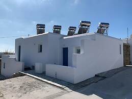 SUN Studio 1 - Close TO 180 Sunset BAR