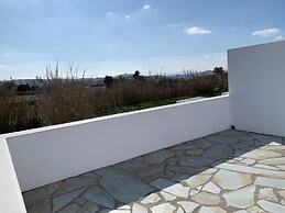 SUN Studio 4 - Close TO 180 Sunset BAR