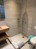 SUN Studio 4 - Close TO 180 Sunset BAR