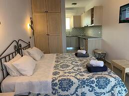 SUN Studio 6 - Close TO 180 Sunset BAR