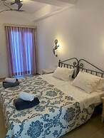 SUN Studio 6 - Close TO 180 Sunset BAR