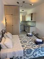 SUN Studio 6 - Close TO 180 Sunset BAR