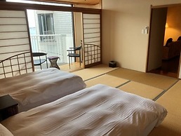 New WestPeninsula Hotel
