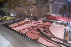 Hotel Forty One Bucharest