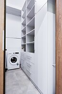 Lumina stylish and spacious studio