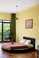 Lumina stylish and spacious studio
