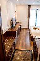 Camellia Luxury Hotel Tam Đao