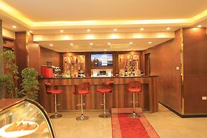Kena Hotel