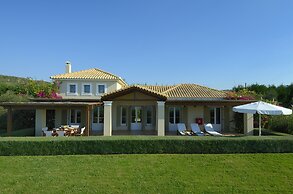 Ioli's Villas