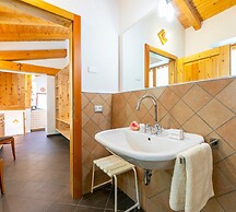 Casa Tra Borgo e Lago