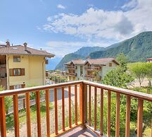 Casa Tra Borgo e Lago