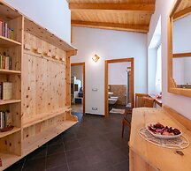 Casa Tra Borgo e Lago