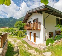 Casa Tra Borgo e Lago