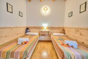 Casa Tra Borgo e Lago