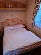 Caravan for Rent Happy Days 251 Chapel st Leonards