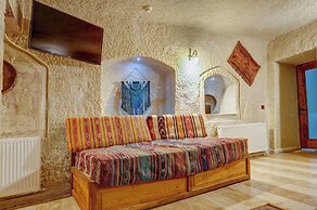 Avilla Cave Hotel