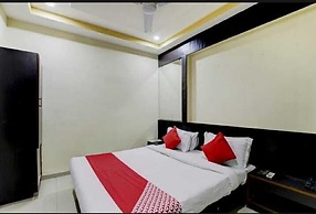 Hotel Krishna Palace Vastrapur