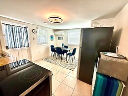 Conch Cottage 1 Bedroom Villa by RedAwning