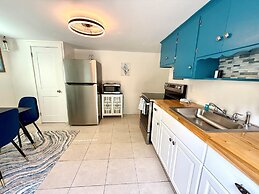 Conch Cottage 1 Bedroom Villa by RedAwning