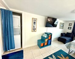 Conch Cottage 1 Bedroom Villa by RedAwning