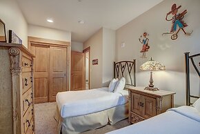 No Cleaning Fees, Luxurious 3 Br In River Run Village Featuring Ski In