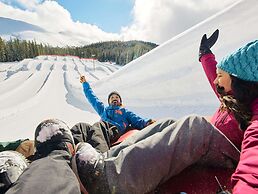 No Cleaning Fees, Luxurious 3 Br In River Run Village Featuring Ski In