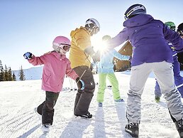 Luxurious 1 Br In River Run Village With Ski In Ski Out 1 Bedroom Cond