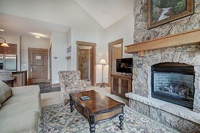 Luxurious 2 Br In River Run Village With Ski In Ski Out- No Cleaning F