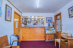 Love Hotels Silver Street by OYO at Hurley WI