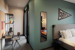 The Social Hub Madrid 4 star