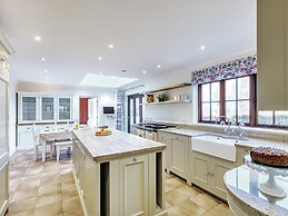 Tuffon Hall Farmhouse