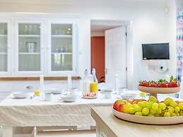 Tuffon Hall Farmhouse