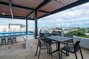 Icaro - With Rooftop At Ipana Condos