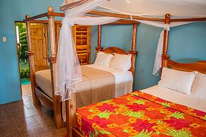 Haley's Paradise at Blue Hole