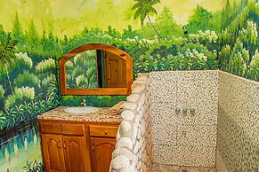 Haley's Paradise at Blue Hole