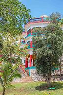 Haley's Paradise at Blue Hole