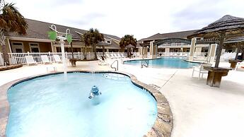 Augie's Escape-14911