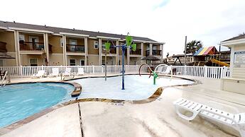 Augie's Escape-14911