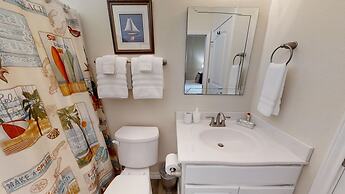 Augie's Escape-14911