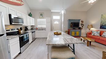 Sea Señorita - 15102