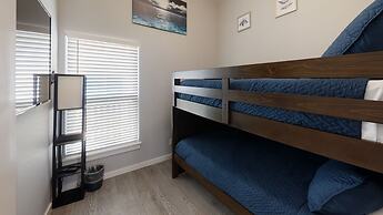 Whale, Hello There-15113