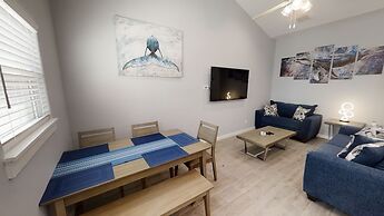 Whale, Hello There-15113