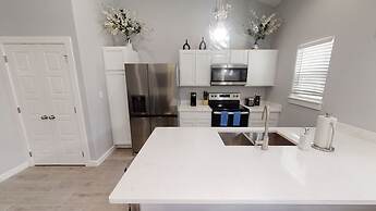 Whale, Hello There-15113