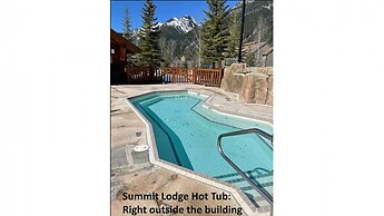 LARGE 2-Br 2-Ba | Ski In/Out | Pool & Hot Tubs | Central Upper Village