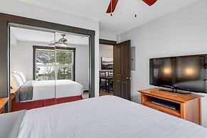 LARGE 2-Br 2-Ba | Ski In/Out | Pool & Hot Tubs | Central Upper Village