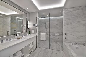 Waldorf Astoria Doha Lusail