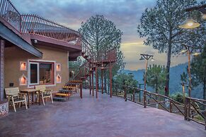 A Kasauli Ggaon by Echor